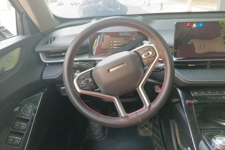 Used Haval H6 2021 3rd Generation 1.5T Automatic Two-Wheel Drive Max Steering Wheel