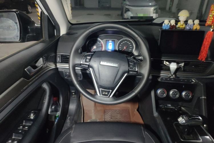 Used Haval H6 2021 Sport Edition 1.5T Automatic Elite Smart Connectivity Model U-Shape Grille Steering Wheel