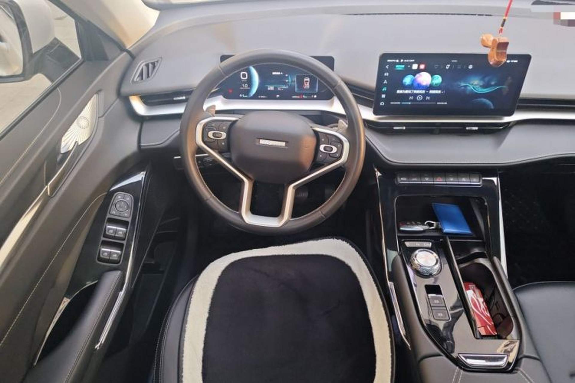 Used Haval H6 2021 3rd Generation 1.5T Automatic Two-Wheel Drive Pro Steering Wheel
