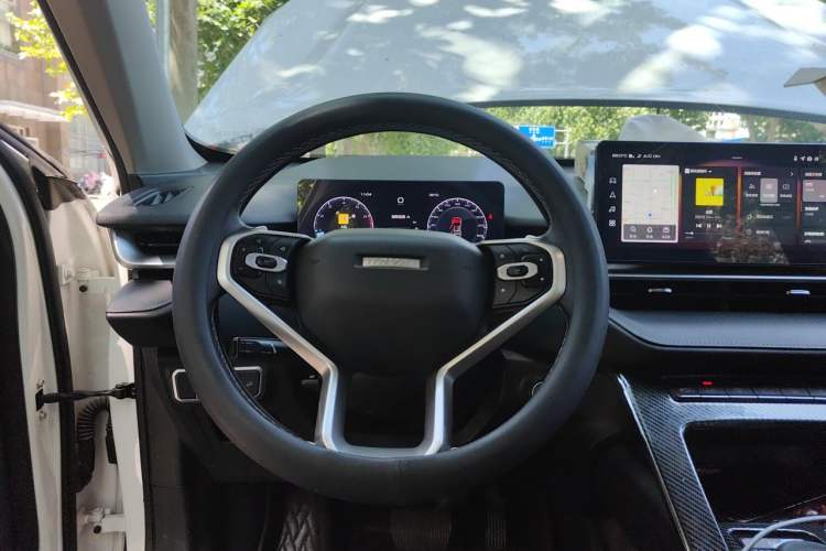 Used Haval H6 2021 3rd Generation 1.5T Automatic Two-Wheel Drive Pro Steering Wheel