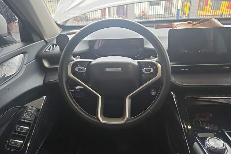Used Haval H6 2021 3rd Generation 1.5T Automatic Two-Wheel Drive Max Steering Wheel