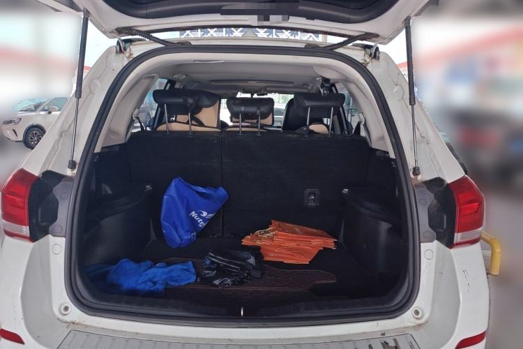 Used Haval H6 2021 Sport Edition 1.5T Automatic Elite Smart Connectivity Model with Hexagonal Grille Trunk