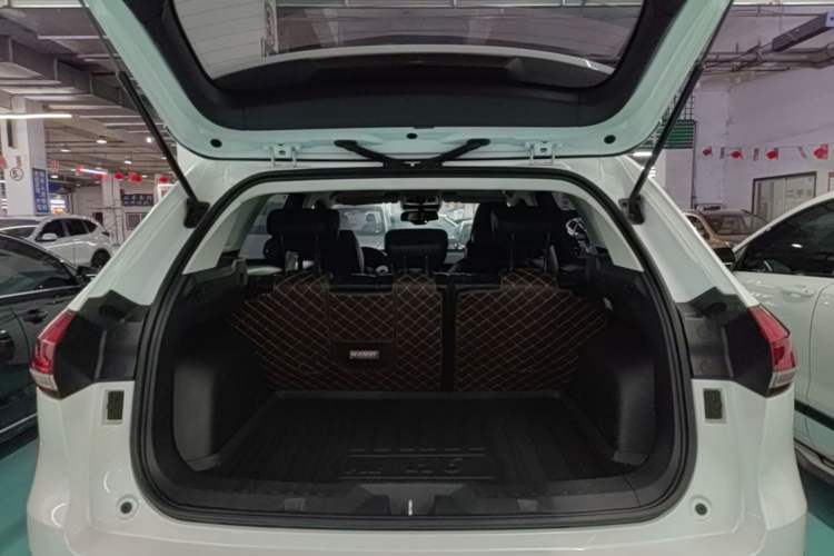 Used Haval H6 2021 1.5 GDIT Automatic Champion Edition Trunk