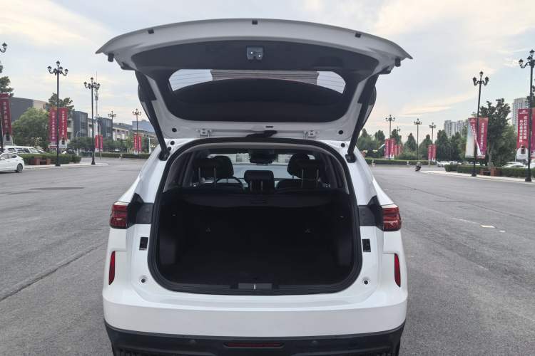 Used Haval H6 2021 3rd Generation 1.5T Automatic Two-Wheel-Drive Supreme Trunk