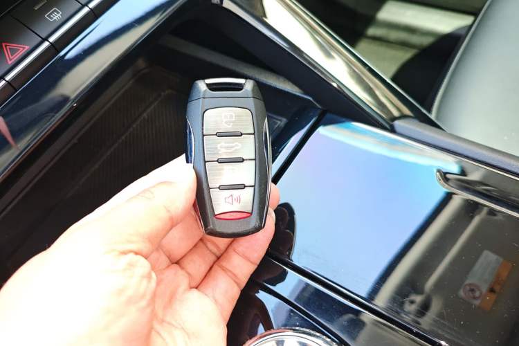 Used Haval H6 2021 3rd Generation 1.5T Automatic Two-Wheel Drive Pro Vehicle Key
