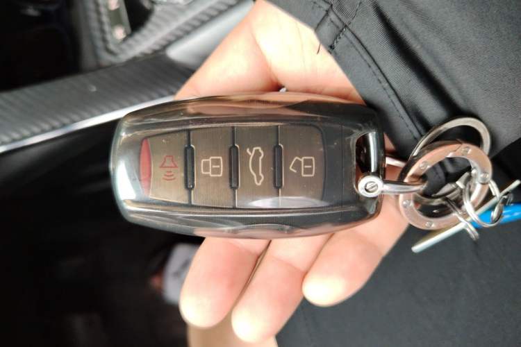 Used Haval H6 2021 3rd Generation 1.5T Automatic Two-Wheel Drive Max Vehicle Key
