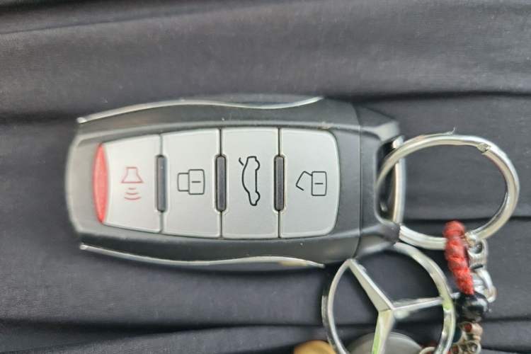 Used Haval H6 2021 Sport Edition 1.5T Automatic Elite Smart Connectivity Model with Hexagonal Grille Vehicle Key