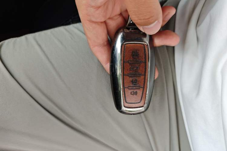 Used Haval H6 2021 3rd Generation 2.0T Automatic Two-Wheel Drive Max Vehicle Key