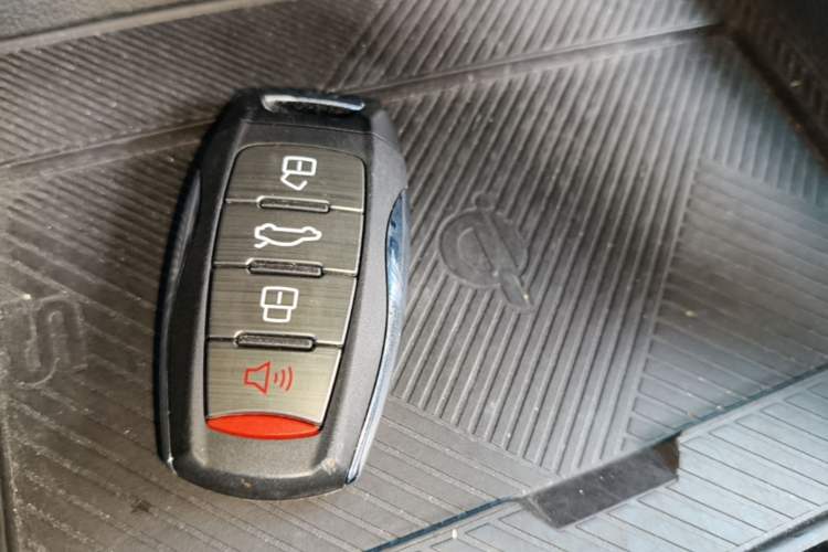 Used Haval H6 2021 3rd Generation 1.5T Automatic Two-Wheel Drive Pro Vehicle Key