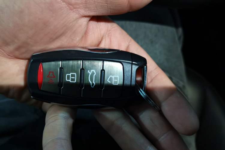 Used Haval H6 2021 3rd Generation 1.5T Automatic Two-Wheel Drive Supreme+ Vehicle Key