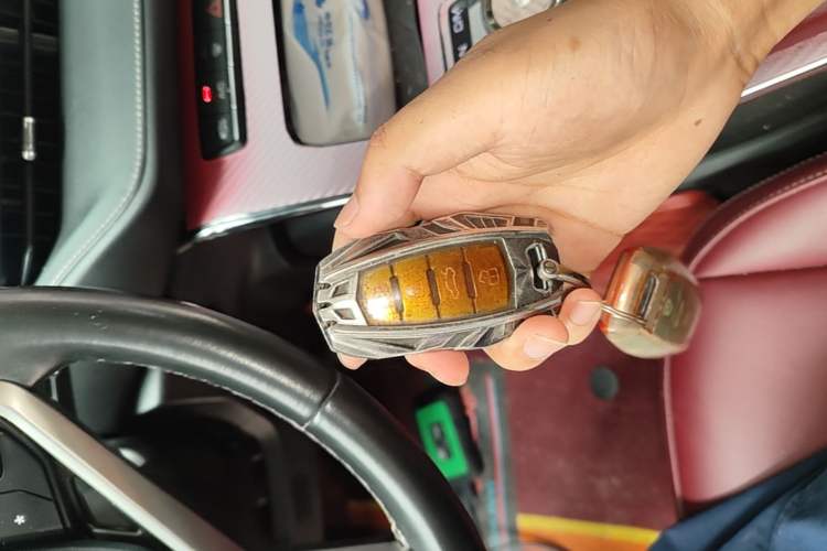 Used Haval H6 2021 3rd Generation 1.5T Automatic Two-Wheel-Drive Supreme Vehicle Key