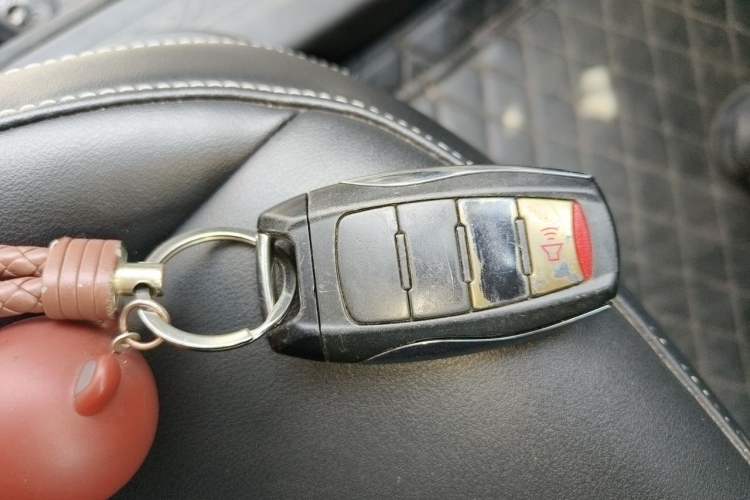 Used Haval H6 2021 3rd Generation 1.5T Automatic Two-Wheel Drive Pro Vehicle Key
