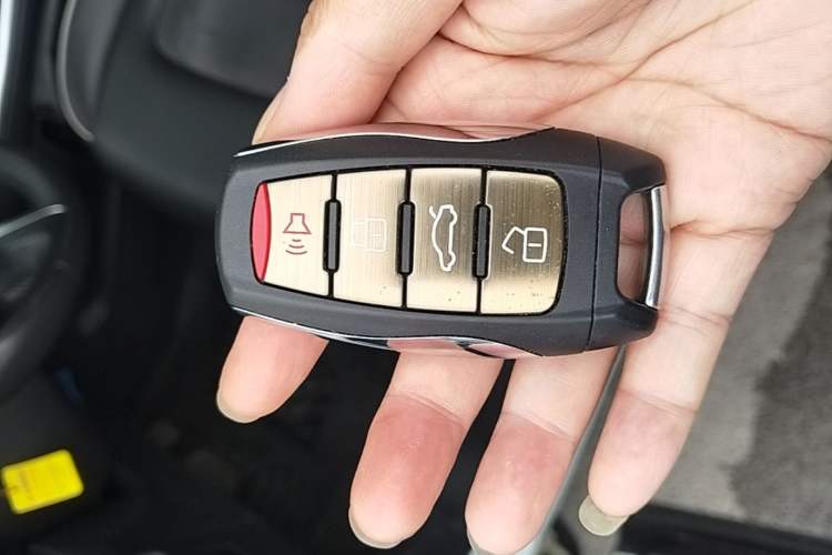 Used Haval H6 2021 National Trend Edition 1.5T Automatic Champion Version Vehicle Key