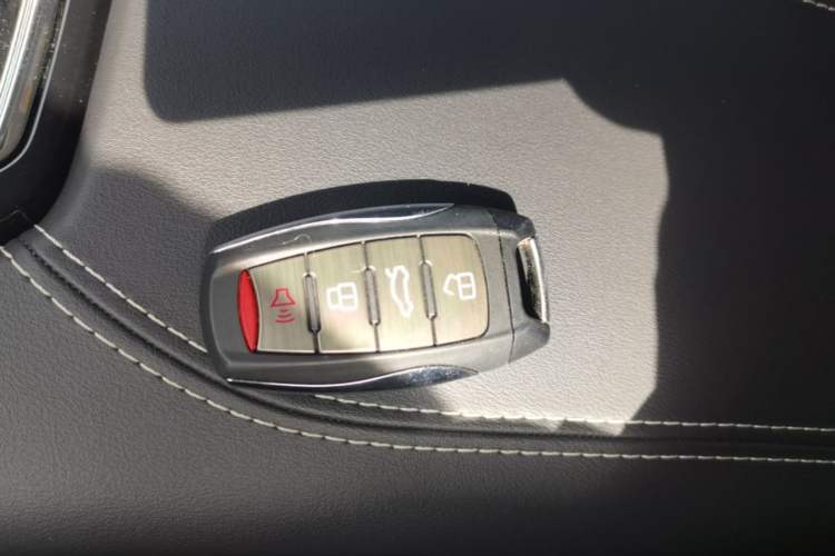 Used Haval H6 2021 3rd Generation 1.5T Automatic Two-Wheel Drive Pro Vehicle Key