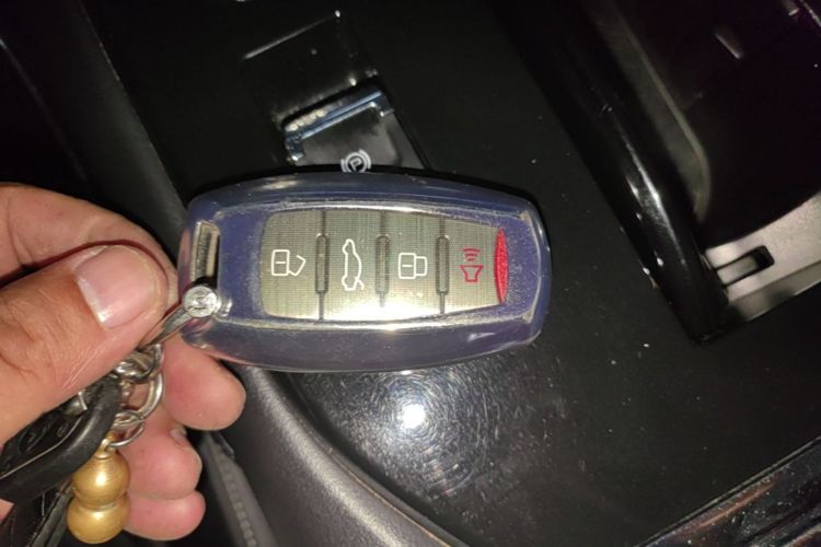 Used Haval H6 2021 3rd Generation 1.5T Automatic Two-Wheel Drive Pro Vehicle Key