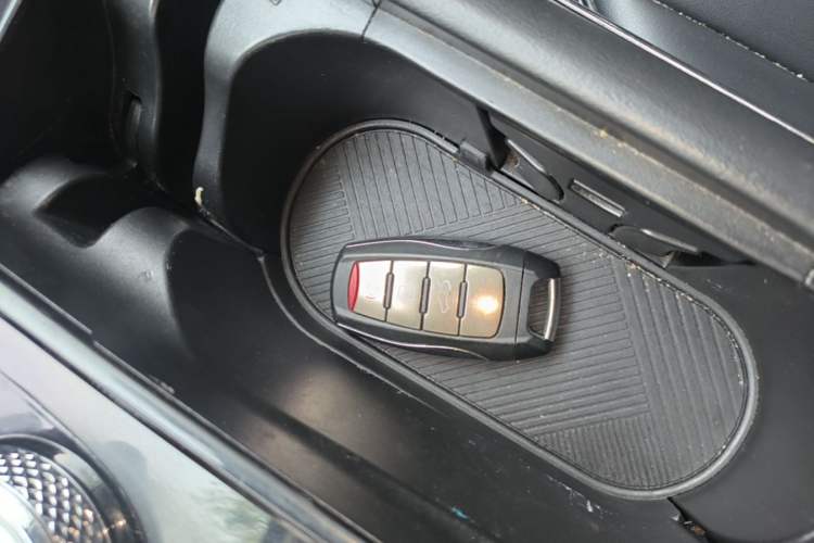 Used Haval H6 2021 3rd Generation 1.5T Automatic Two-Wheel Drive Pro Vehicle Key