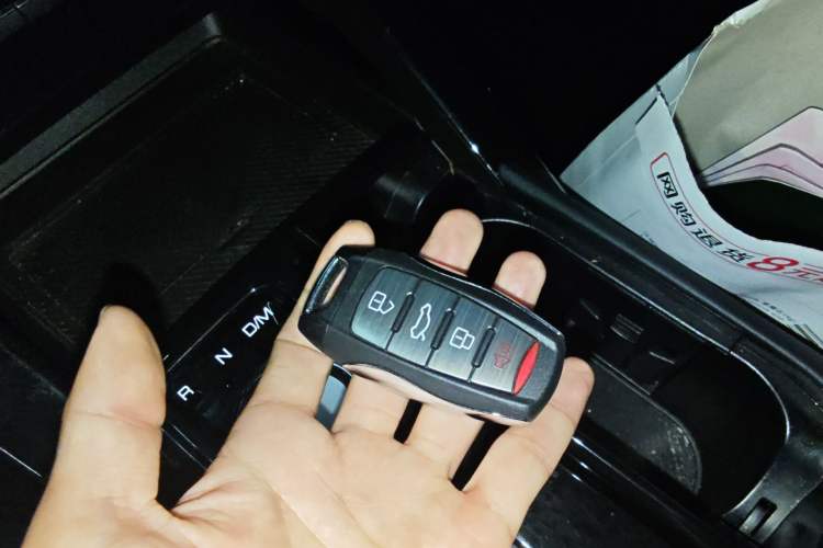 Used Haval H6 2021 3rd Generation 1.5T Automatic Two-Wheel Drive Max Vehicle Key