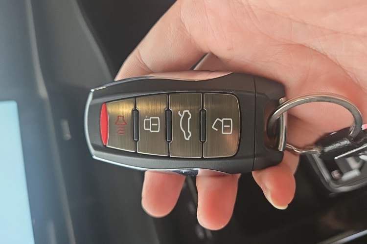 Used Haval H6 2021 3rd Generation 1.5T Automatic Two-Wheel Drive Max Vehicle Key