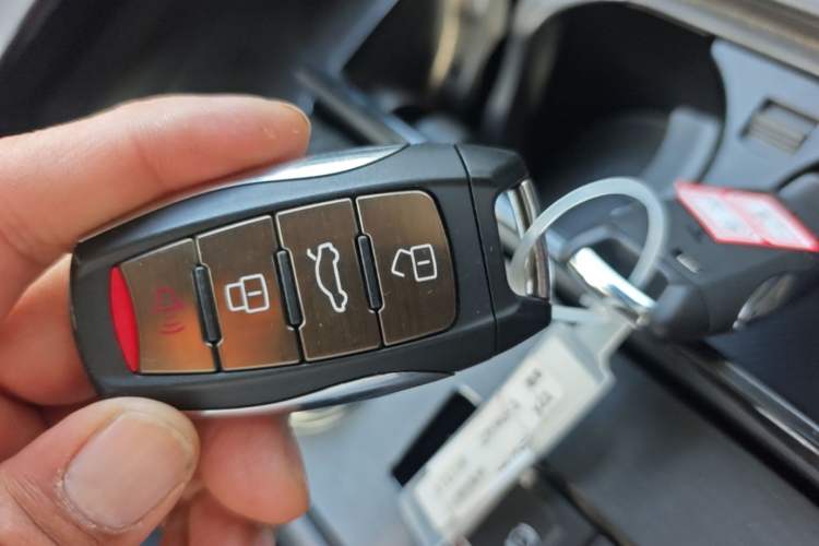 Used Haval H6 2021 3rd Generation 1.5T Automatic Two-Wheel Drive Max Vehicle Key