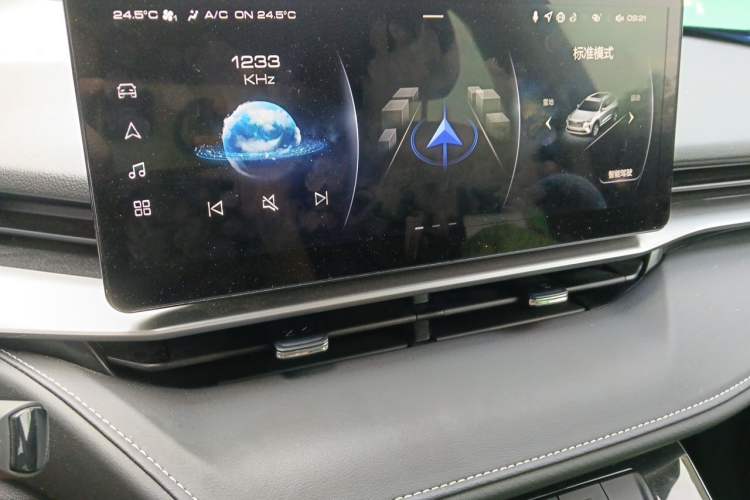 Used Haval H6 2022 3rd Generation 1.5T Automatic Two-Wheel Drive Max Audio And AC Panel