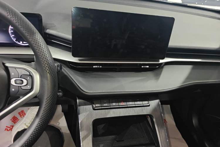 Used Haval H6 2022 3rd Generation 1.5T Automatic Two-Wheel Drive Supreme+ Audio And AC Panel