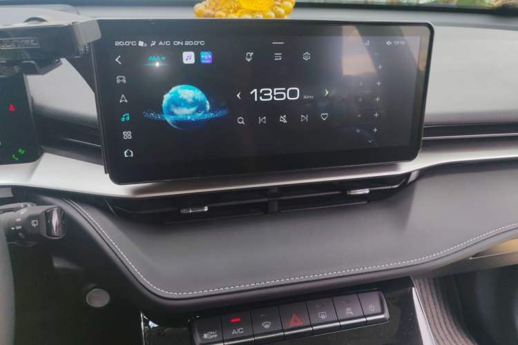 Used Haval H6 2022 3rd Generation 1.5T Automatic Two-Wheel Drive Max Audio And AC Panel