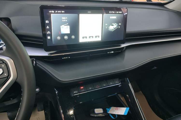 Used Haval H6 2022 3rd Generation 1.5T Automatic Two-Wheel Drive Pro Audio And AC Panel