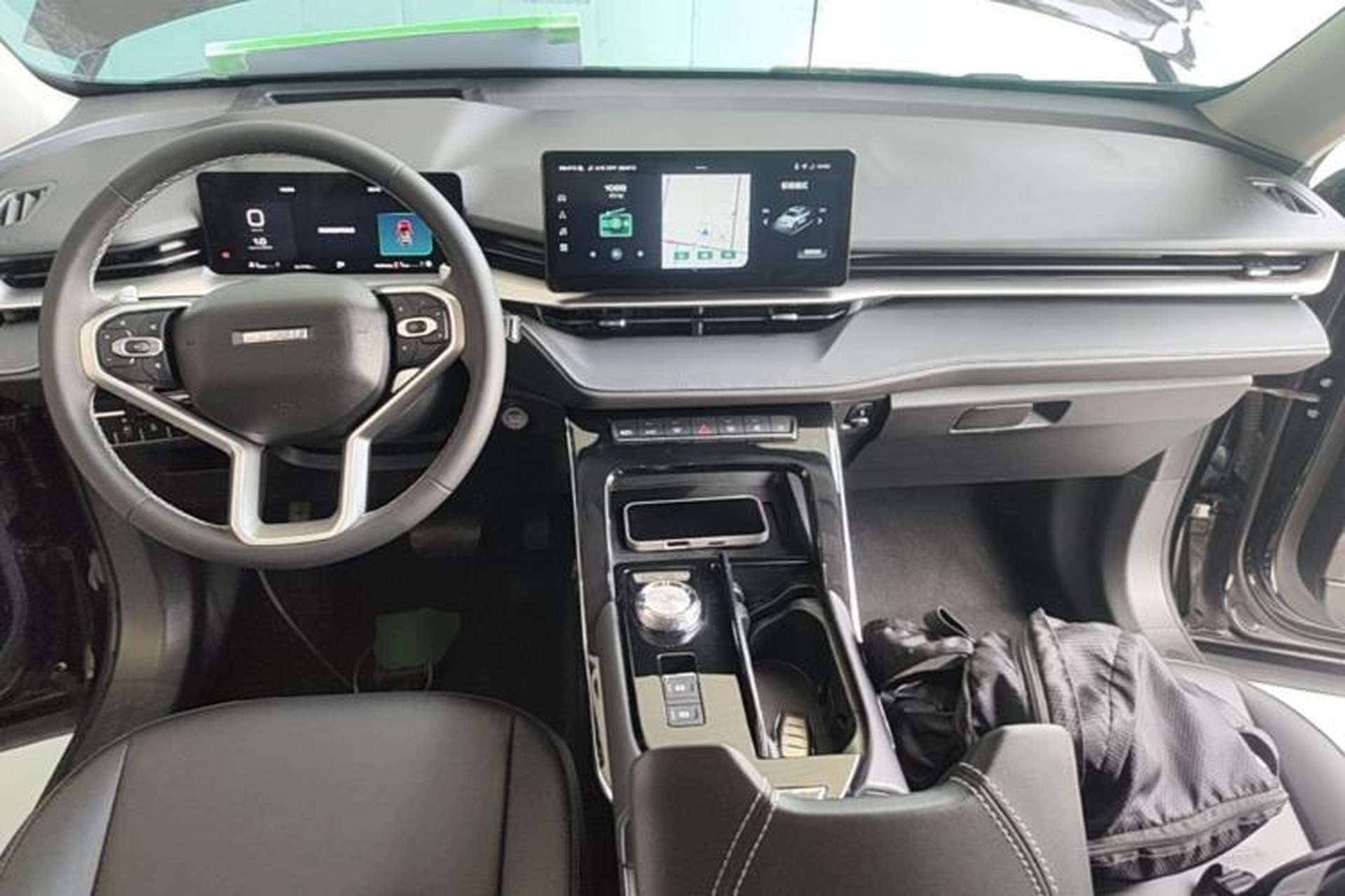 Used Haval H6 2022 3rd Generation 1.5T Automatic Two-Wheel Drive Max Center Console