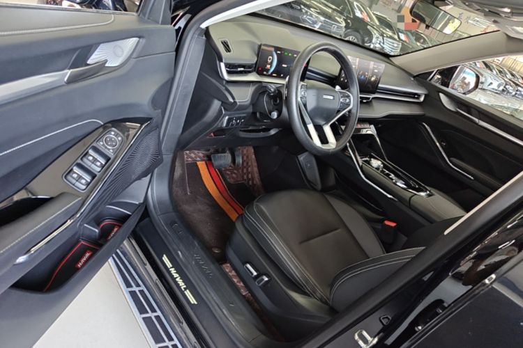 Used Haval H6 2022 3rd Generation 1.5T Automatic Two-Wheel Drive Pro Driver Seat