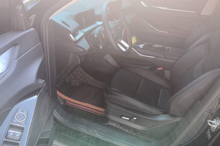 Used Haval H6 2022 3rd Generation 1.5T Automatic Two-Wheel Drive Max Driver Seat