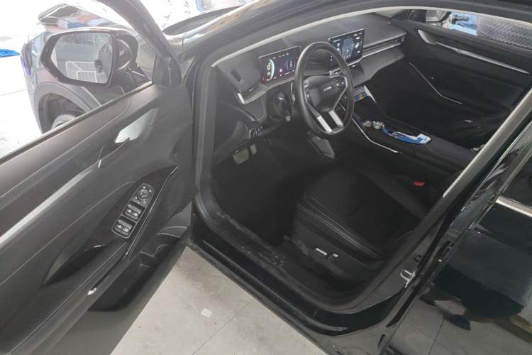 Used Haval H6 2022 3rd Generation 1.5T Automatic Two-Wheel Drive Max Driver Seat