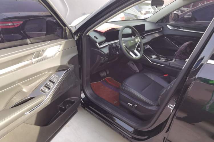 Used Haval H6 2022 3rd Generation 1.5T Automatic Two-Wheel Drive Pro Driver Seat