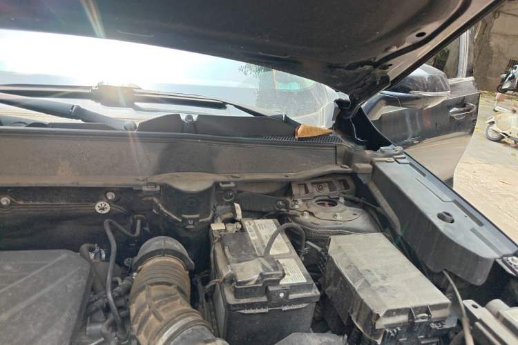 Used Haval H6 2022 3rd Generation 1.5T Automatic Two-Wheel Drive Max Engine Bay Left