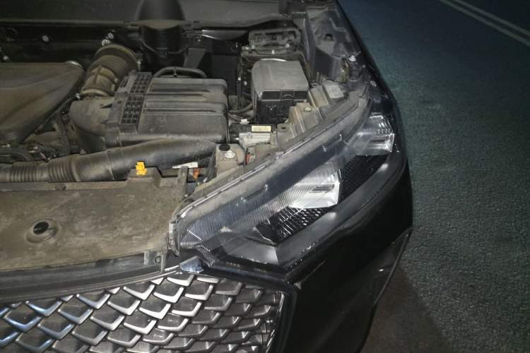 Used Haval H6 2022 Third Generation 1.5T DHT Engine Bay Left