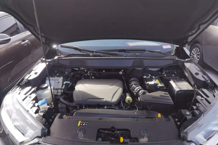 Used Haval H6 2022 3rd Generation 1.5T Automatic Two-Wheel Drive Pro Engine Bay
