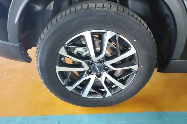 Used Haval H6 2022 Third Generation 1.5T DHT Exterior 5