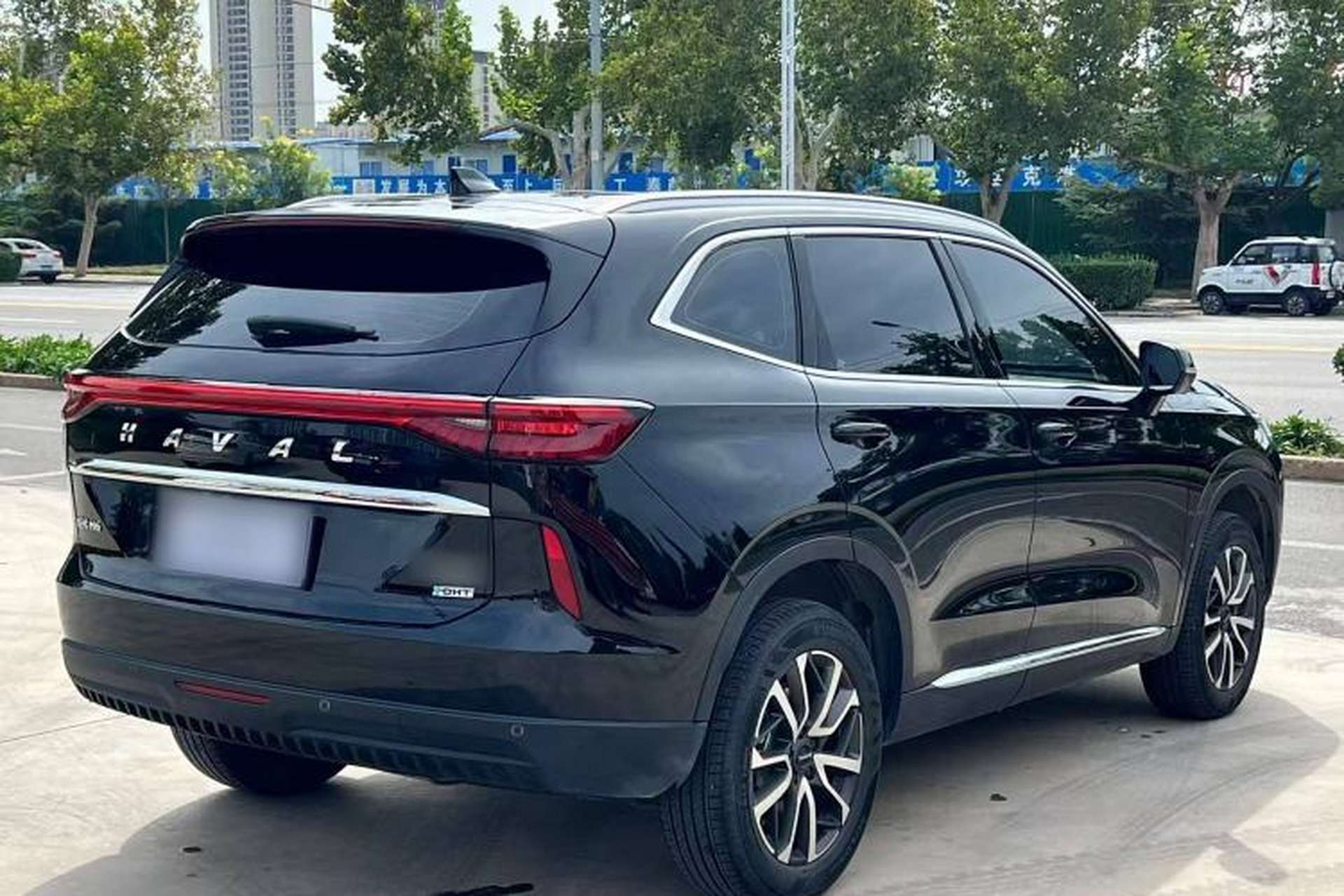 Used Haval H6 2022 Third Generation 1.5T DHT Exterior 6
