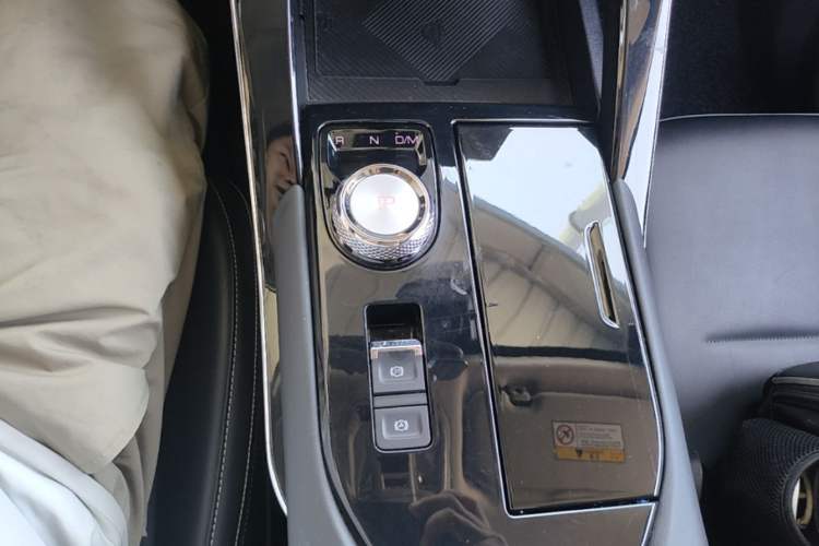 Used Haval H6 2022 3rd Generation 1.5T Automatic Two-Wheel Drive Pro Gear Lever