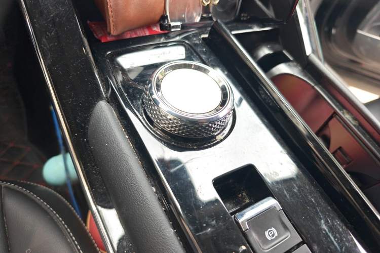 Used Haval H6 2022 3rd Generation 1.5T Automatic Two-Wheel Drive Max Gear Lever