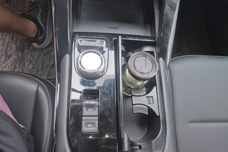 Used Haval H6 2022 3rd Generation 1.5T Automatic Two-Wheel Drive Pro Gear Lever