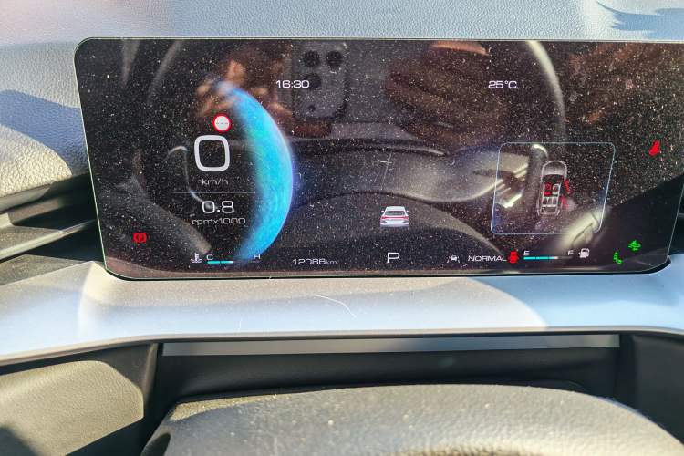 Used Haval H6 2022 3rd Generation 1.5T Automatic Two-Wheel Drive Max Instrument Cluster