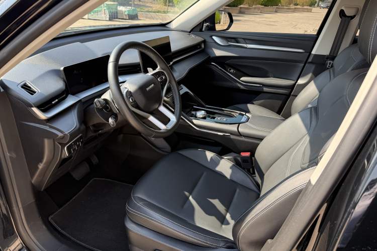 Used Haval H6 2022 3rd Generation 1.5T Automatic Two-Wheel Drive Pro Interior 1