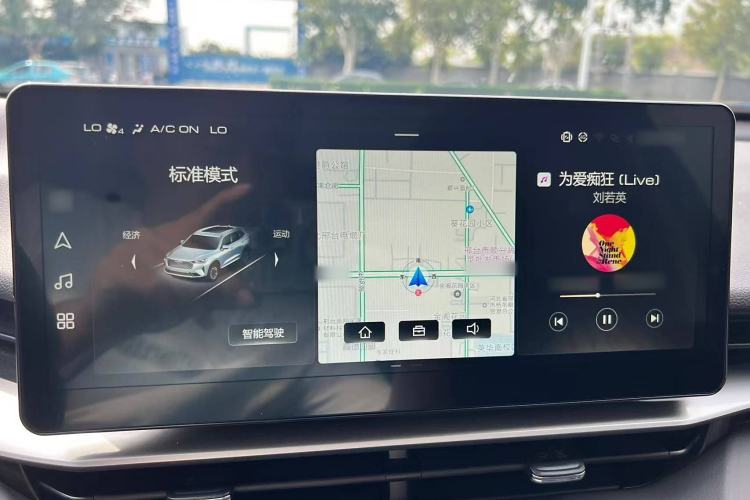 Used Haval H6 2022 Third Generation 1.5T DHT Interior 5
