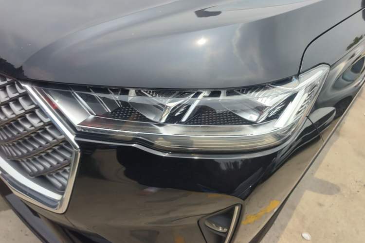 Used Haval H6 2022 3rd Generation 1.5T Automatic Two-Wheel Drive Max Left Front Headlight
