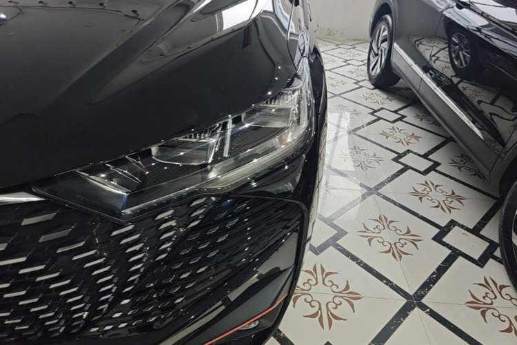 Used Haval H6 2022 3rd Generation 1.5T Automatic Two-Wheel Drive Supreme+ Left Front Headlight