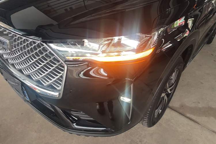 Used Haval H6 2022 3rd Generation 1.5T Automatic Two-Wheel Drive Max Left Front Headlight