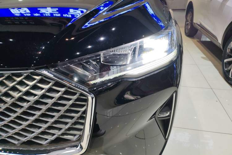 Used Haval H6 2022 3rd Generation 1.5T Automatic Two-Wheel Drive Max Left Front Headlight