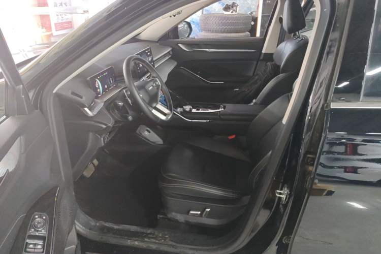Used Haval H6 2022 3rd Generation 1.5T Automatic Two-Wheel Drive Max Left Front Seat