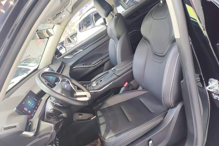 Used Haval H6 2022 3rd Generation 1.5T Automatic Two-Wheel Drive Max Left Front Seat