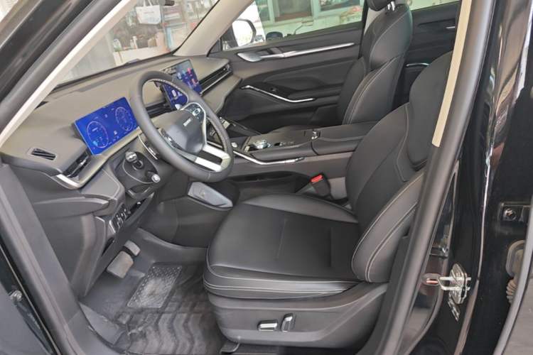 Used Haval H6 2022 3rd Generation 1.5T Automatic Two-Wheel Drive Max Left Front Seat